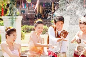 Du lịch qua 5 thành phố lớn Thái Lan tham dự lễ hội té nước