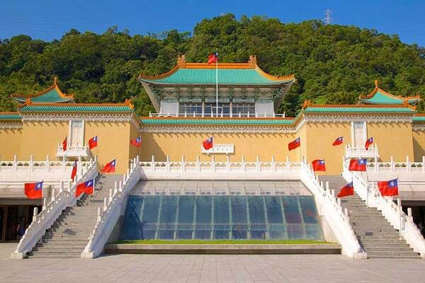 Tour Đài Loan 5N4Đ: Đài Bắc – Cao Hùng – Đài Trung | Quà Tặng Đặc Biệt, Giá Hấp Dẫn