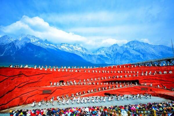 TOUR LE GIANG - DAI LY